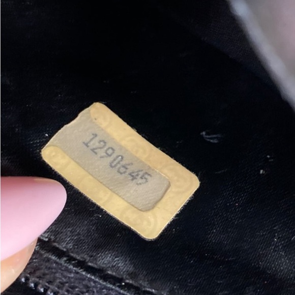 Chanel crossbody - Picture 8 of 16